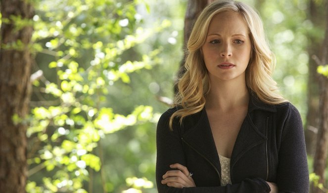 The Vampire Diaries - Home - Photos - Candice King