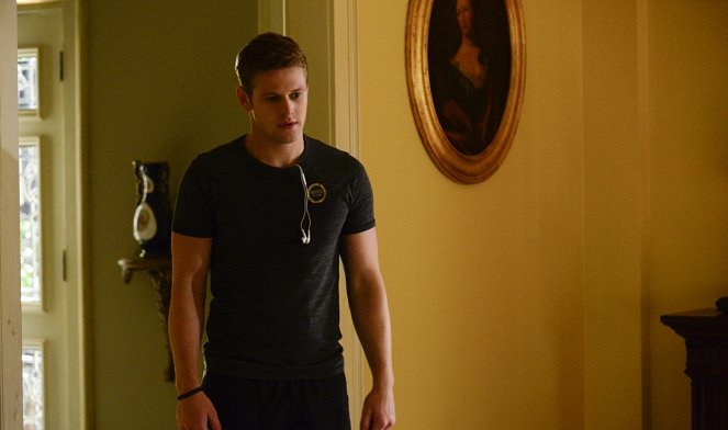 The Vampire Diaries - I'll Remember - Photos - Zach Roerig