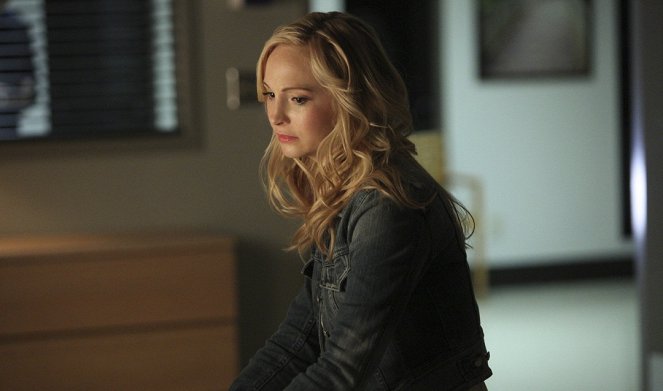 The Vampire Diaries - Stay - Photos - Candice King