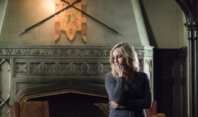 The Vampire Diaries - Let Her Go - Photos - Candice King