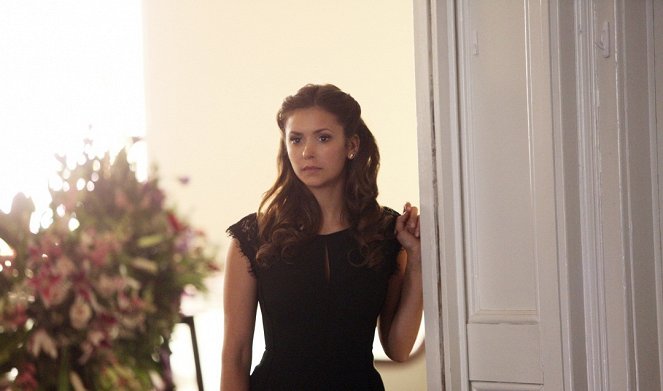 The Vampire Diaries - Season 6 - Let Her Go - Photos - Nina Dobrev