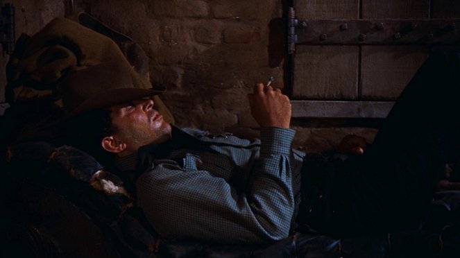 Rio Bravo - Z filmu - Dean Martin