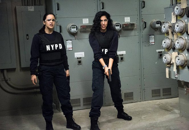 Brooklyn Nine-Nine - Filmfotos - Melissa Fumero, Stephanie Beatriz