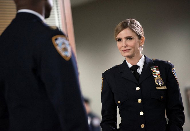 Brooklyn Nine-Nine - Photos - Kyra Sedgwick