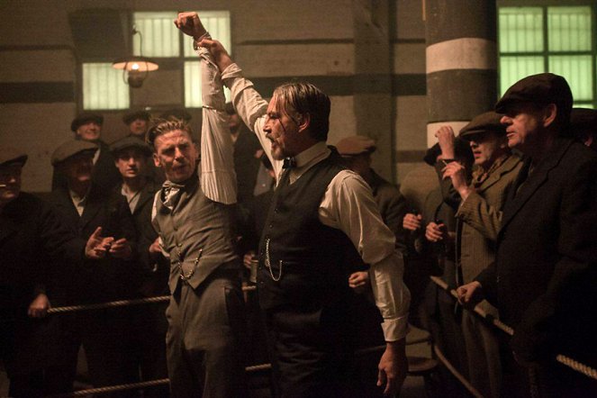 Peaky Blinders - Episode 5 - Photos - Paul Anderson, Tommy Flanagan
