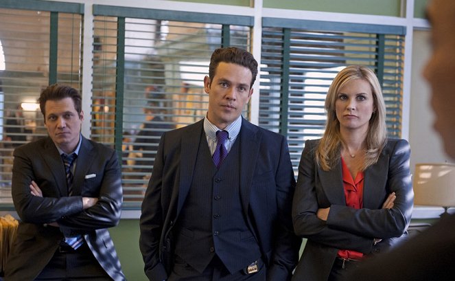 Policajt z New Yorku - Z filmu - Holt McCallany, Kevin Alejandro, Bonnie Somerville