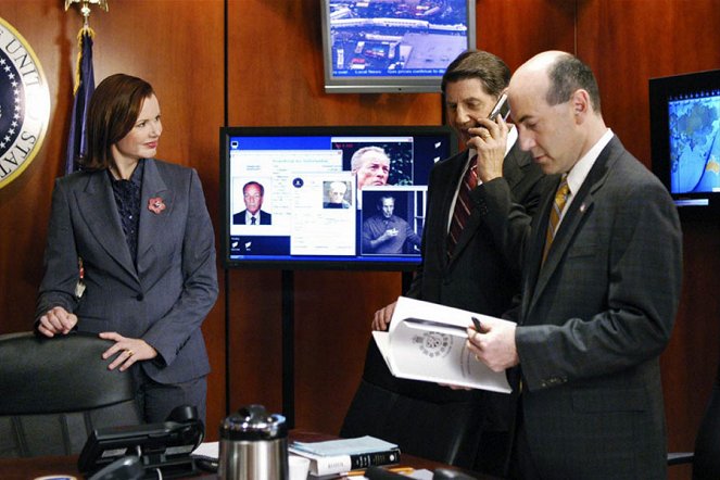 Commander in Chief - Photos - Geena Davis, Peter Coyote