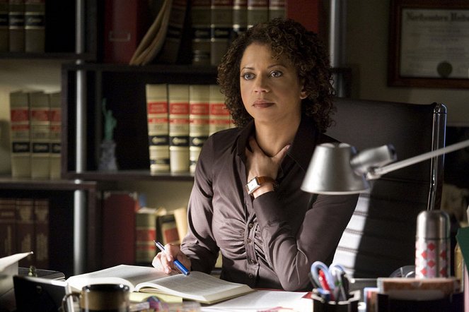 Raising the Bar - Film - Gloria Reuben