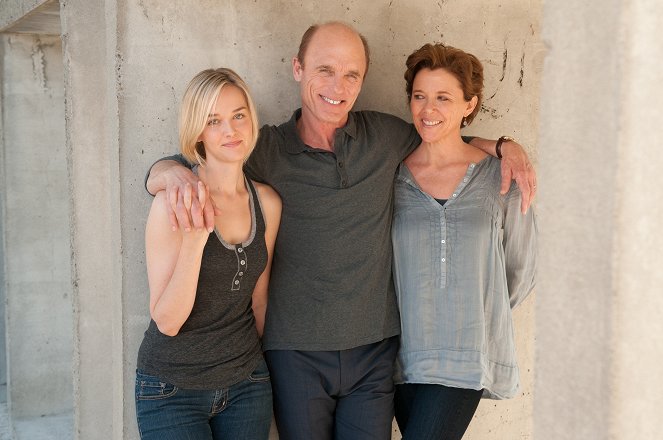 The Face of Love - Tournage - Jess Weixler, Ed Harris, Annette Bening