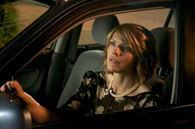 A Short History of Decay - Do filme - Kathleen Rose Perkins
