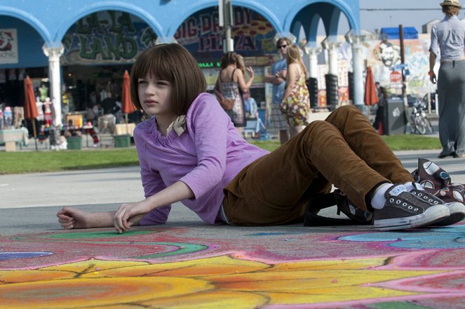 Bent - Do filme - Joey King