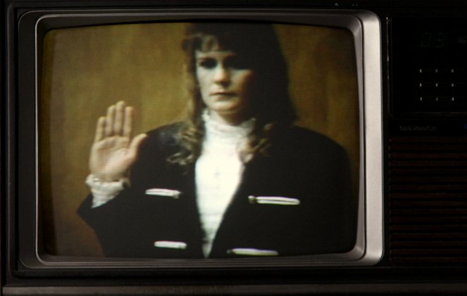 Captivated: The Trials of Pamela Smart - Van film