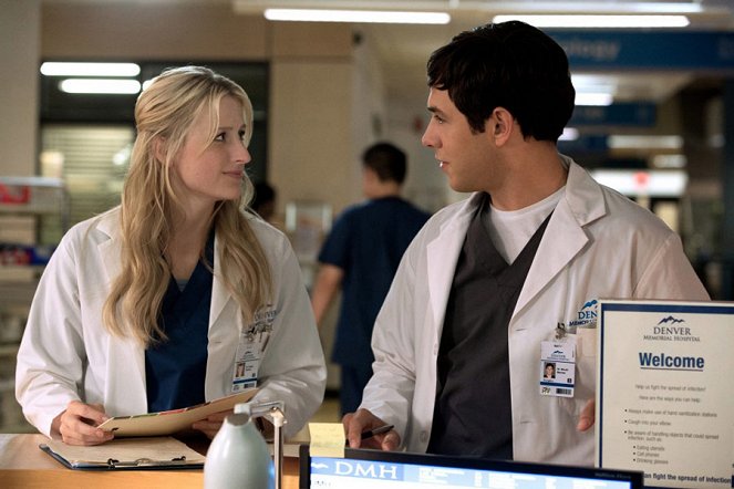 Emily Owens, M.D. - Kuvat elokuvasta - Mamie Gummer, Michael Rady