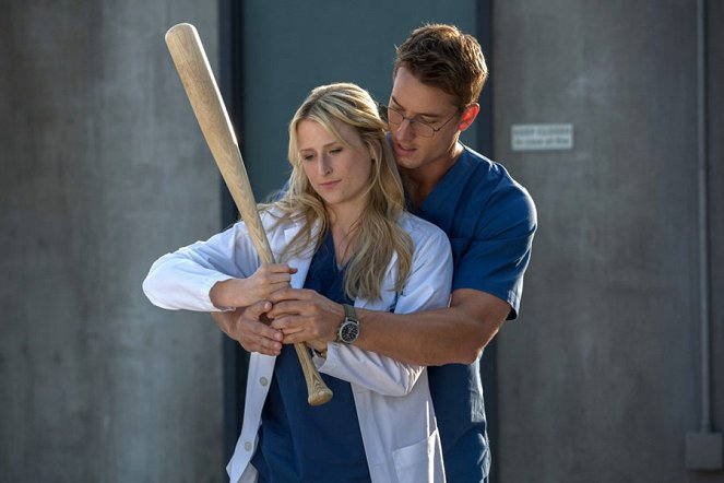 Emily Owens, M.D. - De la película - Mamie Gummer, Justin Hartley