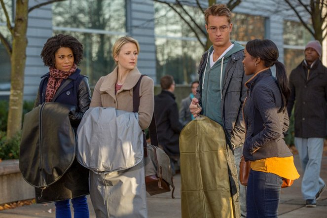 Emily Owens, M.D. - Film - Kelly McCreary, Mamie Gummer, Justin Hartley, Aja Naomi King