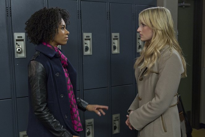 Emily Owens, M.D. - Emily and... the Social Experiment - Filmfotók - Kelly McCreary, Mamie Gummer