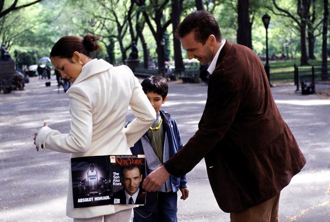 Pokojówka na Manhattanie - Z filmu - Jennifer Lopez, Ralph Fiennes