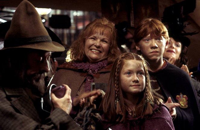 Harry Potter i Komnata Tajemnic - Z filmu - Julie Walters, Bonnie Wright, Rupert Grint