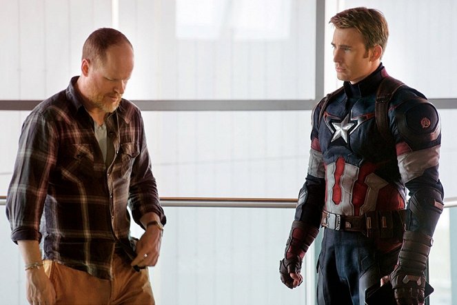 Avengers: Age of Ultron - Van de set - Joss Whedon, Chris Evans