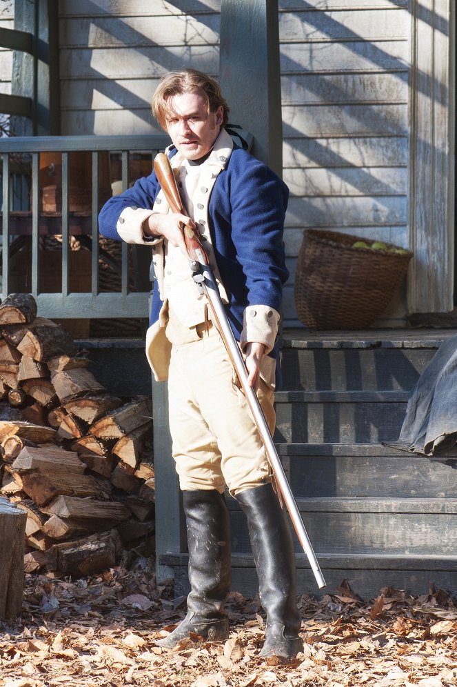 TURN: Washington's Spies - Season 1 - Of Cabbages and Kings - Filmfotos - Seth Numrich