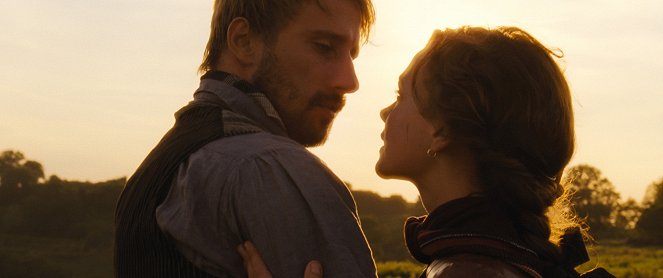 Ďaleko od hlučného davu - Z filmu - Matthias Schoenaerts, Carey Mulligan