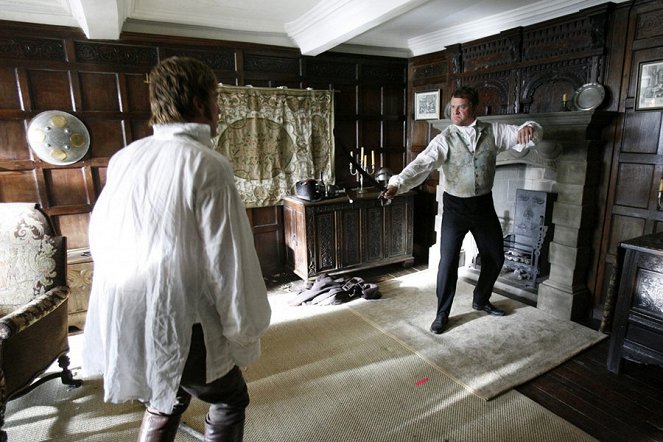 Lost in Austen - Filmfotos - Tom Mison, Hugh Bonneville