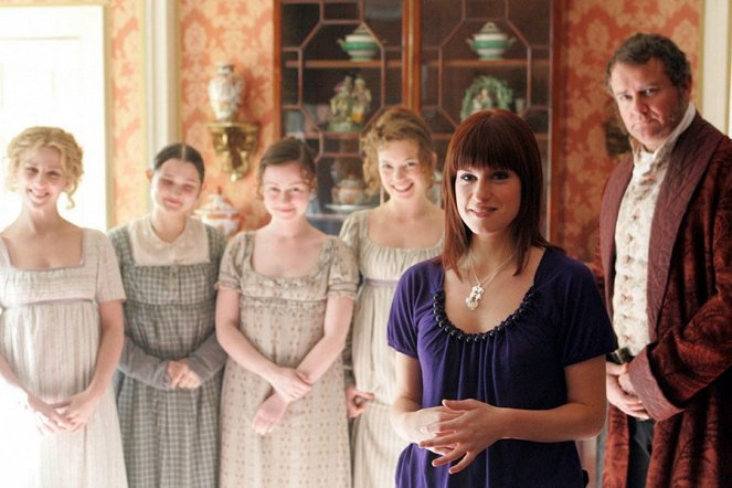 Lost in Austen - Photos - Morven Christie, Ruby Bentall, Florence Hoath, Perdita Weeks, Jemima Rooper, Hugh Bonneville