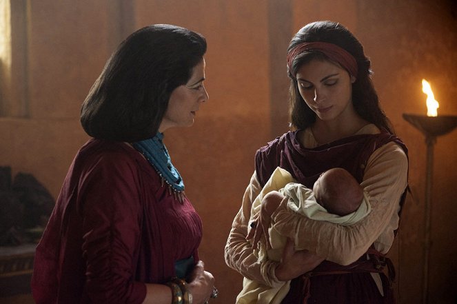 The Red Tent - Photos - Hiam Abbass, Morena Baccarin