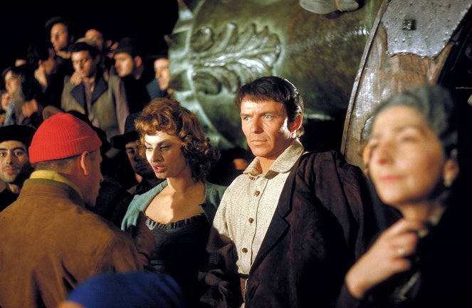 Ylpeys ja intohimo - Kuvat elokuvasta - Sophia Loren, Frank Sinatra