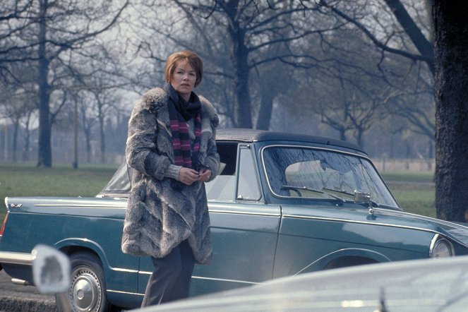 Ta przeklęta niedziela - Z filmu - Glenda Jackson