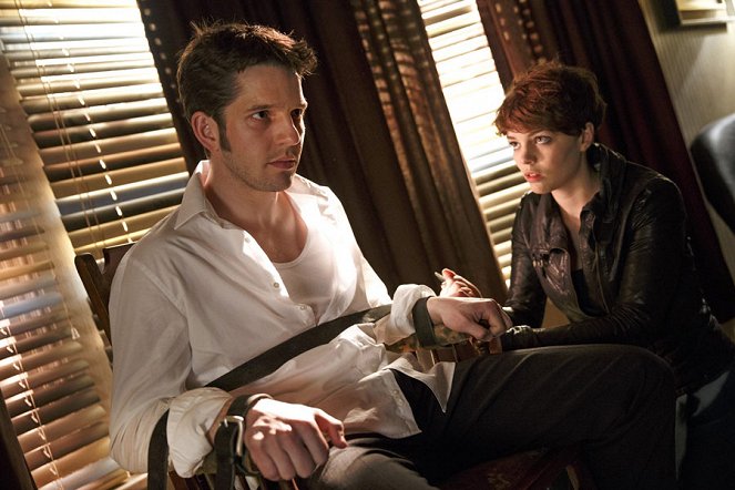 Being Human - Photos - Damien Molony, Kate Bracken