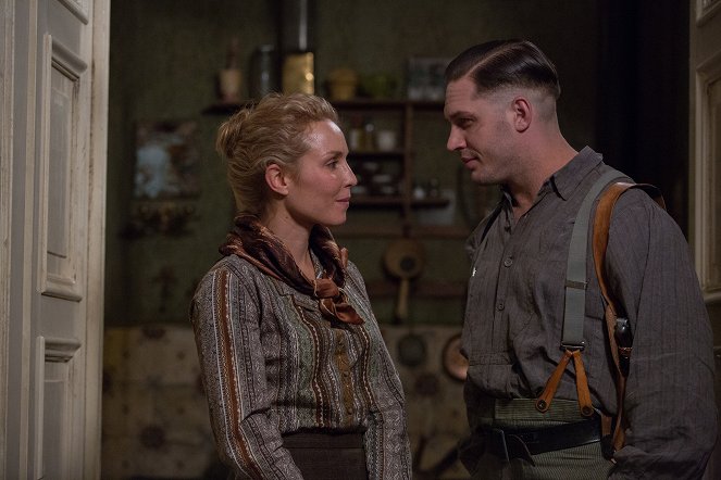 Child 44 - Photos - Noomi Rapace, Tom Hardy