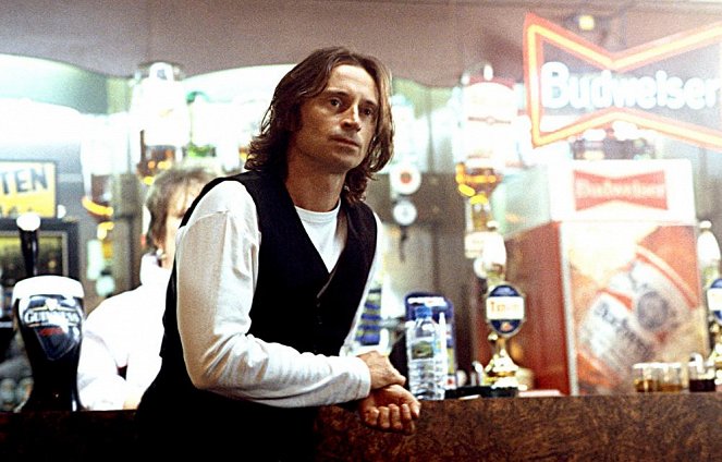 Once Upon a Time in the Midlands - Van film - Robert Carlyle