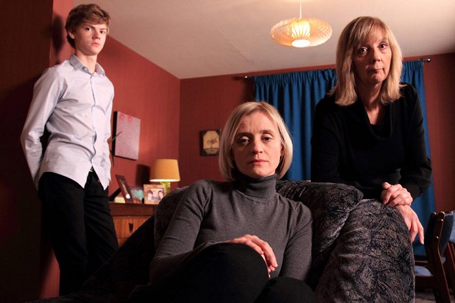 Accused - Promoción - Thomas Brodie-Sangster, Anne-Marie Duff, Ruth Sheen
