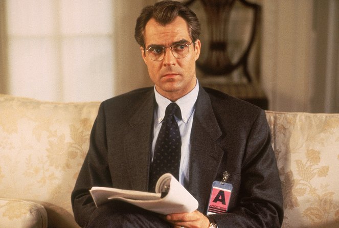 Peligro inminente - De la película - Henry Czerny