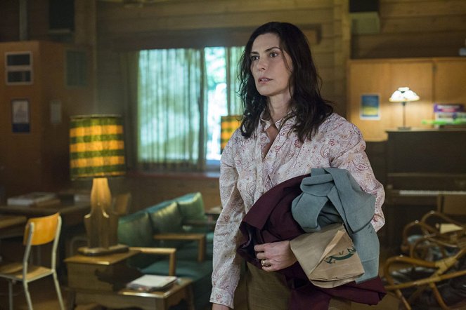 The Returned - Filmfotos - Michelle Forbes