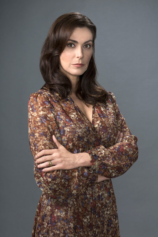 The Returned - Promoción - Michelle Forbes