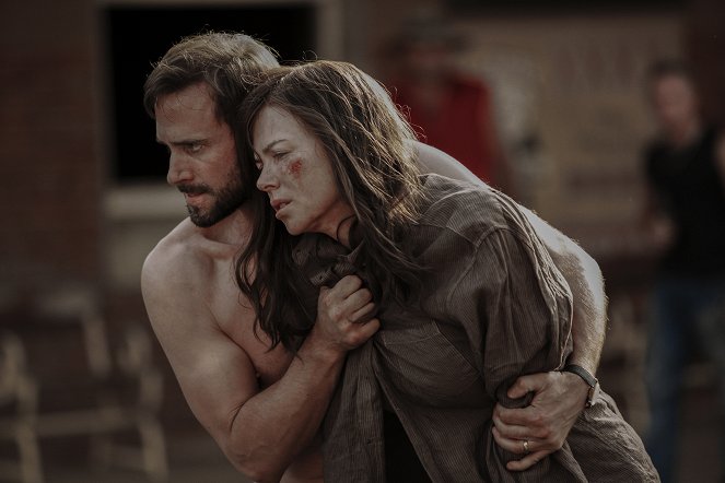 Em Terra Estranha - Do filme - Joseph Fiennes, Nicole Kidman