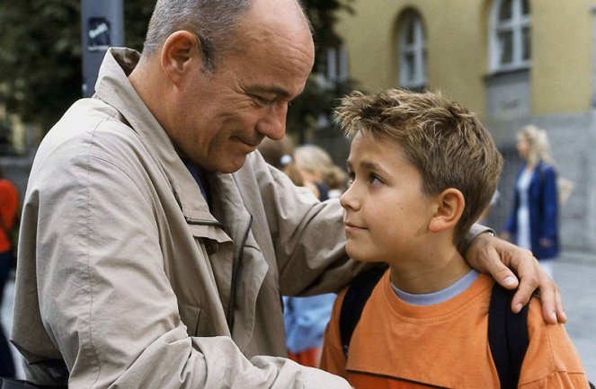 In der Mitte eines Lebens - Van film - Heiner Lauterbach, Simon Beckord