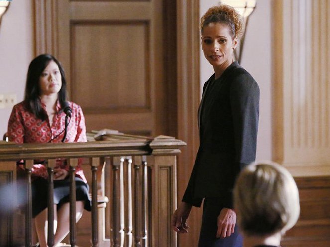 How to Get Away with Murder - Mama's Here Now - Van film - Michelle Hurd