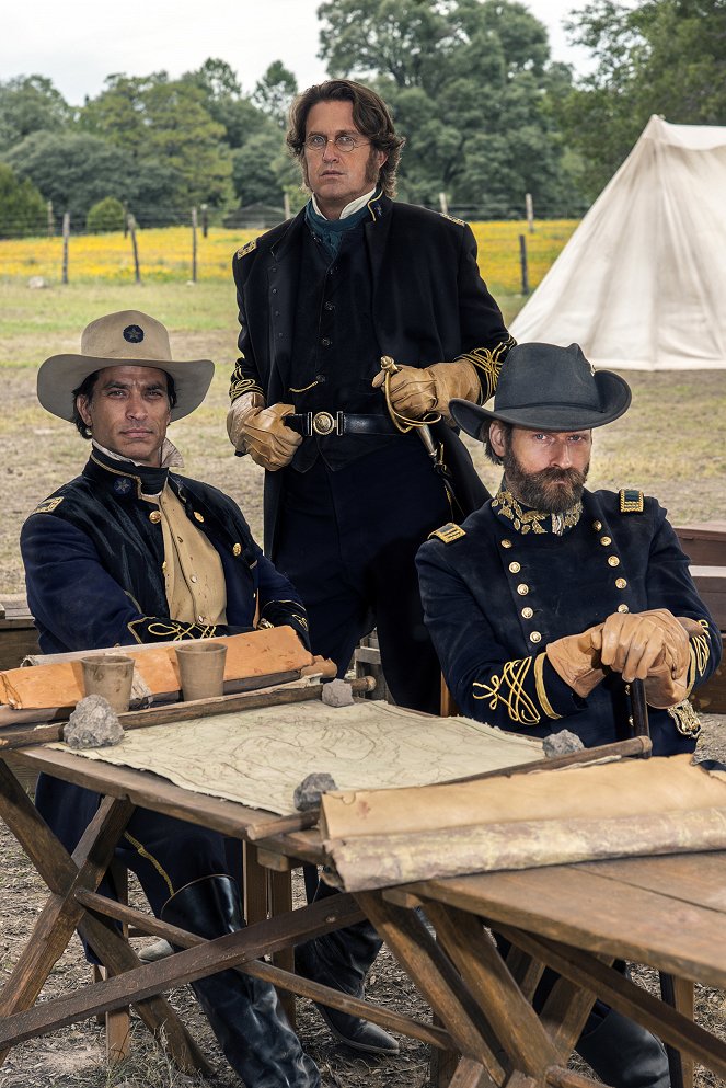 Texas Rising - Promóció fotók - Johnathon Schaech, Crispin Glover