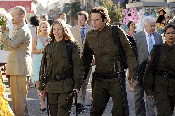 Revolution - De la película - Tracy Spiridakos, Billy Burke, Daniella Alonso