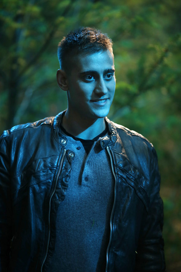 Once Upon a Time in Wonderland - Photos - Michael Socha
