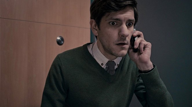 The Wrong Mans - Season 1 - The Wrong Mans - Photos - Mathew Baynton