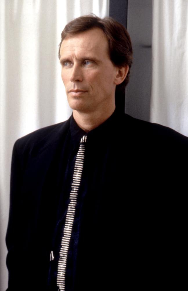 The New Age - Photos - Peter Weller
