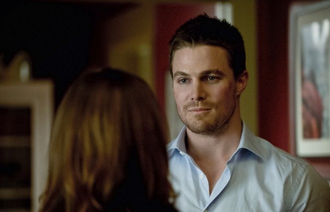 Arrow - Darkness on the Edge of Town - Z filmu - Stephen Amell