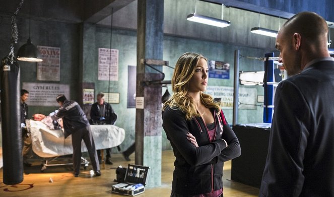 Arrow - Season 3 - Guilty - Photos - Katie Cassidy