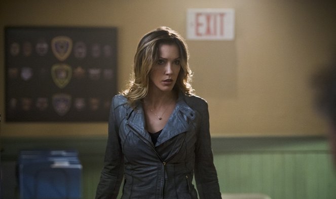 Arrow - Oferta - Z filmu - Katie Cassidy