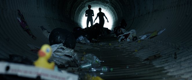Lily po krk v odpadcích - Z filmu