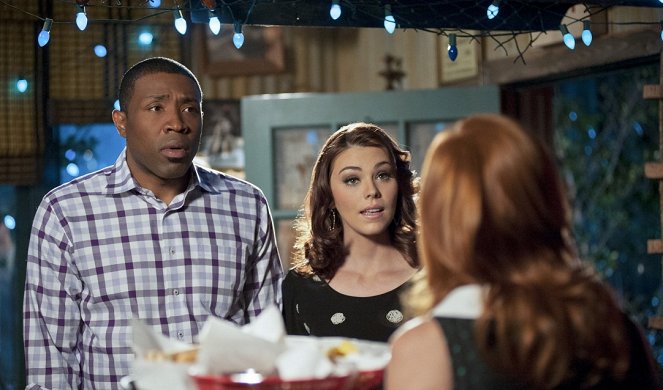 Hart of Dixie - If Tomorrow Never Comes - Photos - Cress Williams
